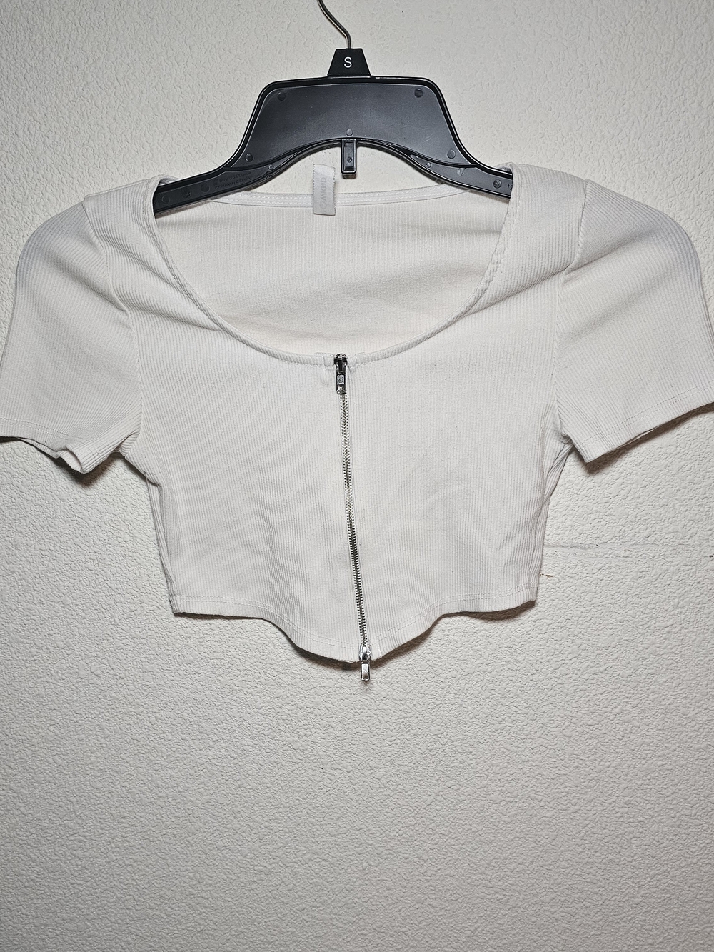 Women’s White Zip-Front Crop Top